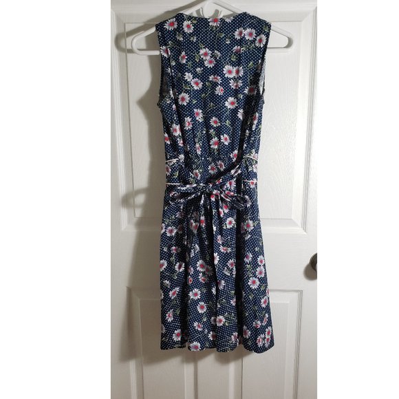 EUC Trollied Dolly Blue Floral Vintage Style Dress - Picture 8 of 8